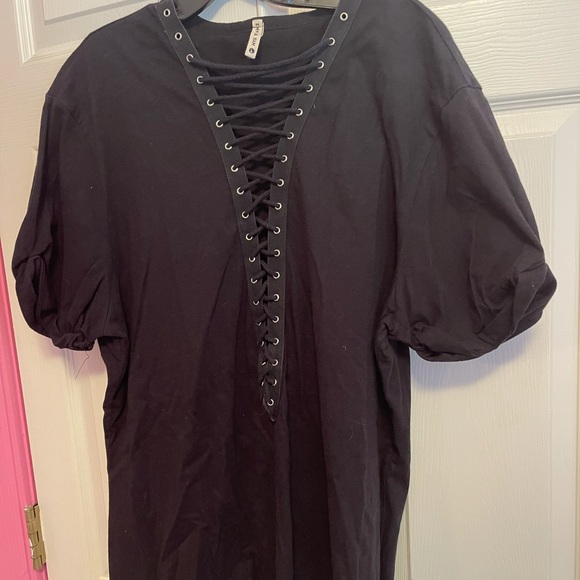 Emma and Sam tie up from T-shirt dress - Picture 2 of 3